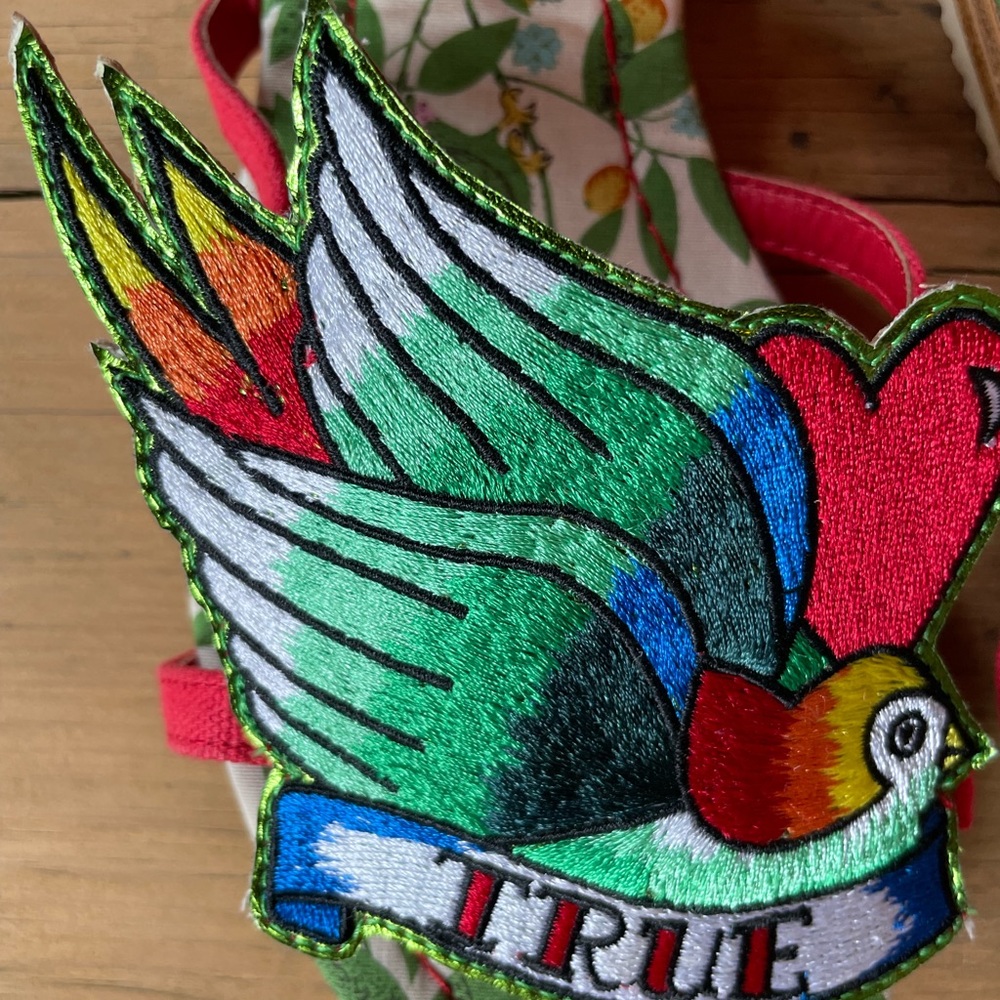 New L by Miss L-Fire Lovebirds sz 36